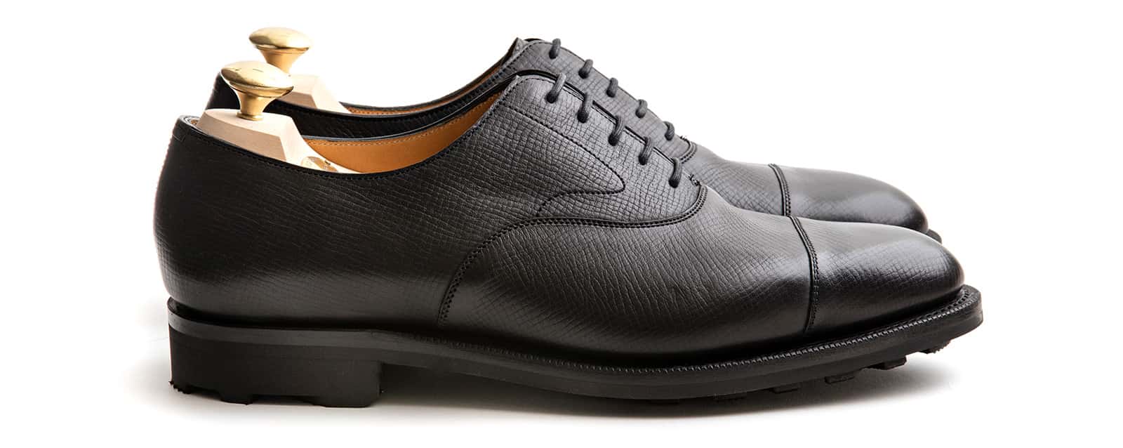 Side view of Edward Green Chelsea.